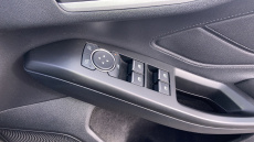 Ford Focus 1.0 EcoBoost 125 Zetec 5dr Petrol Hatchback